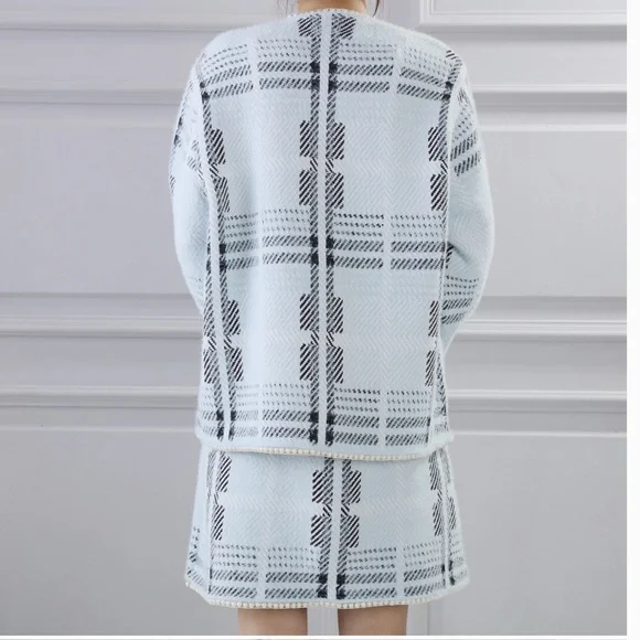 37 MADE IN EUROPE DESIGNER STYLE CHIC COCO JACKET AND SKIRT SET - Picture 4 of 5